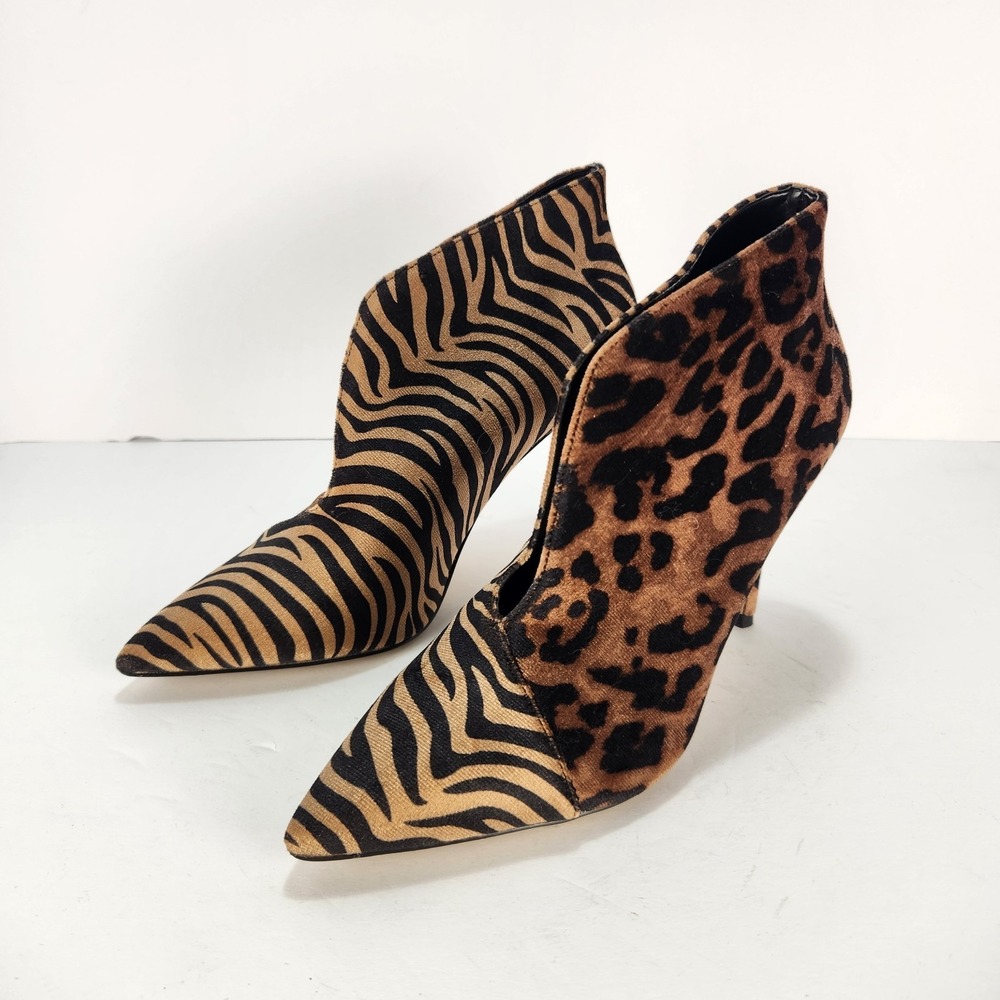 Aldo Women's Elegant Dressy Animal Print Velvet Pointy Toe Booties Size 6.5